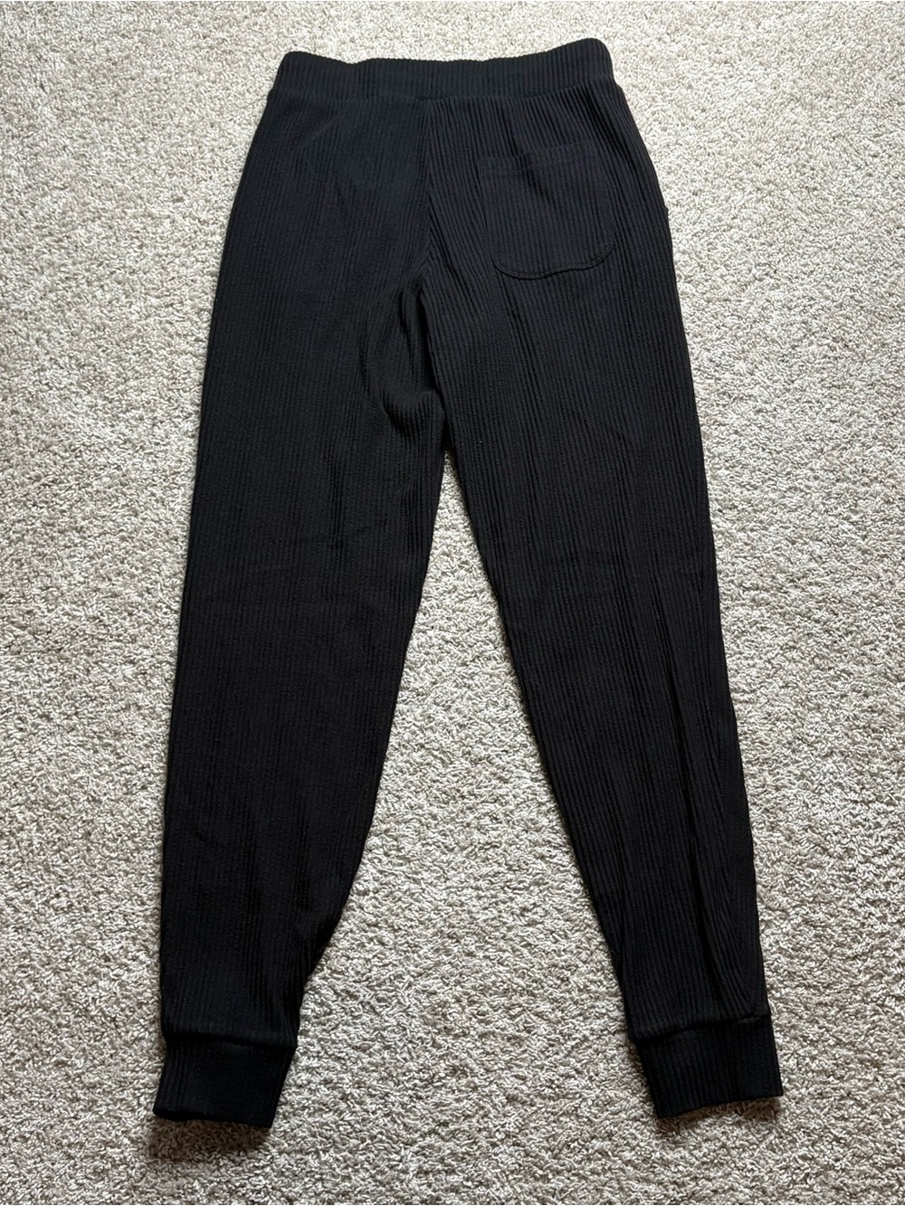 Alo Yoga Muse Sweatpants - Picture 3 of 7